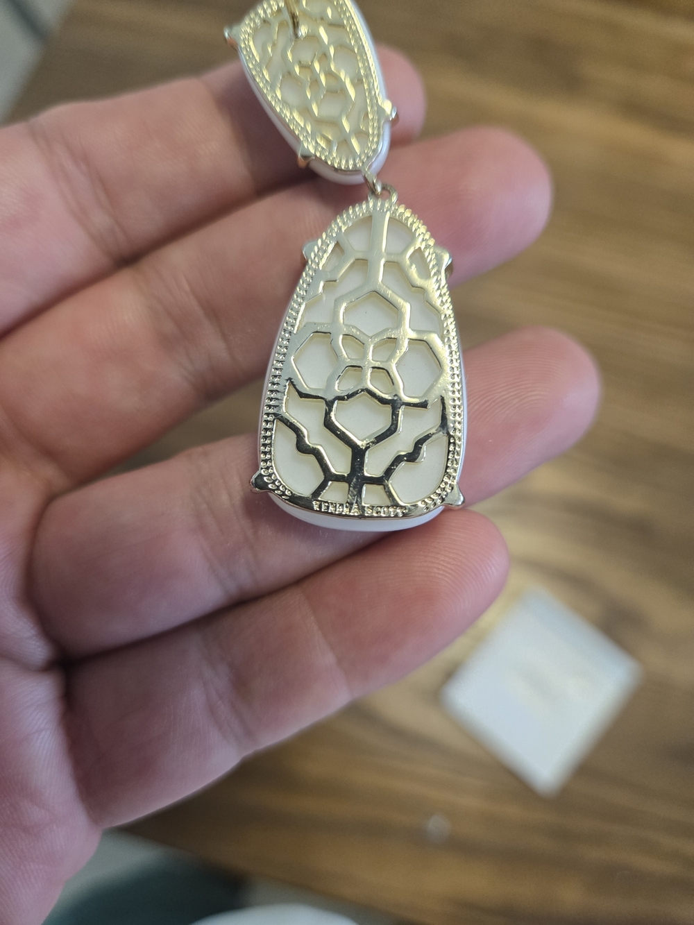 Kendra Scott Katie Statement Earrings White Iridescent in Gold Hardware - Picture 6 of 6